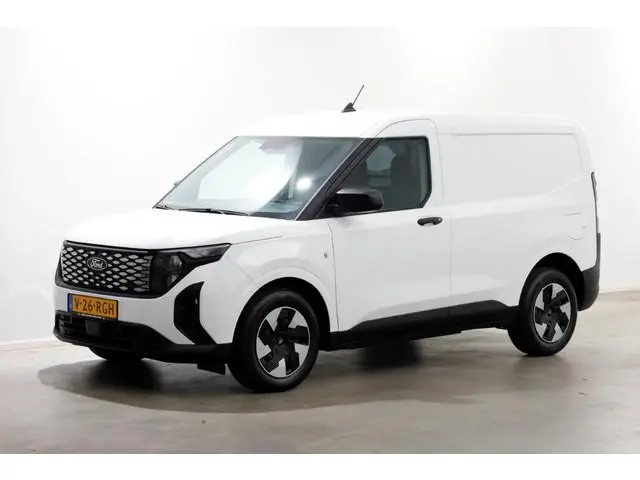 Ford E-Transit Courier