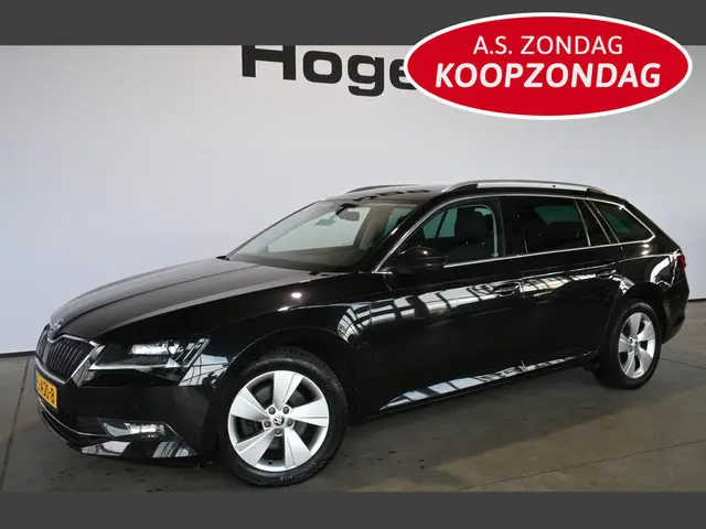 ŠKODA Superb Combi 1.4 TSI ACT Ambition Business Automaat Navigatie Stoelverwarming LED Inruil Mogel...