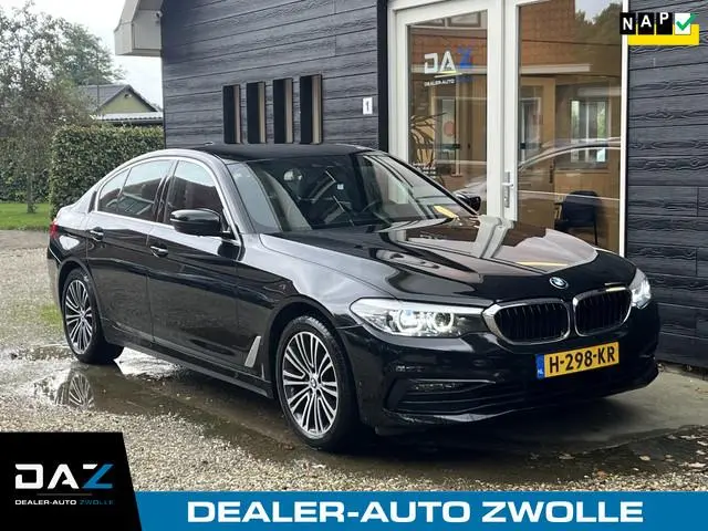 BMW 5-serie 520i Executive Edition Sport-Line/Aut/Ecc/Leer/Navi
