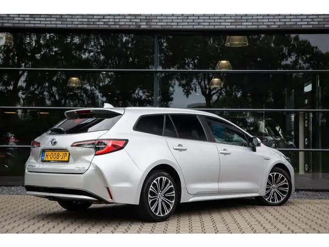 Toyota Corolla Touring Sports 1.8 Hybrid Business Plus , Adap. cruise, Carplay, Achteruitrijcamera,