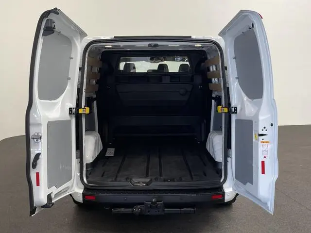 Ford Transit Custom 300 2.0 TDCI L2H1 Trend Dubbele Cabine Automaat Navigatie Airco Navigatie Blueto...