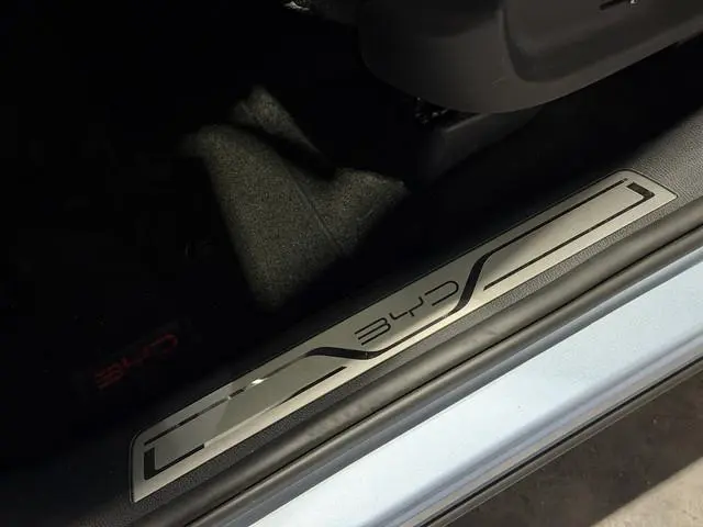 BYD SEAL U