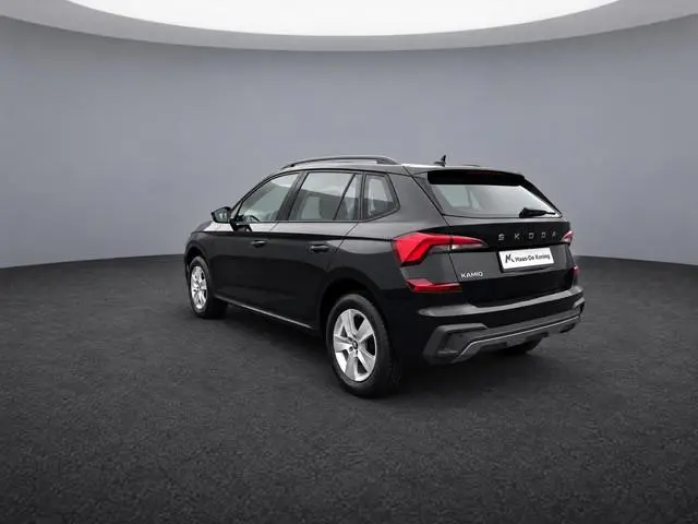 Škoda Kamiq Selection 1.0 TSI 85 kW / 115 PK SUV 6 versn. Hand | Metallic Lak | 16'' lichtmetalen ve...
