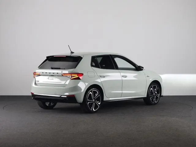 Skoda Fabia Monte Carlo 1.0 TSI 115 pk 7 versn. DSG | Navigatie pakket | Travel assist | Licht en Zi...