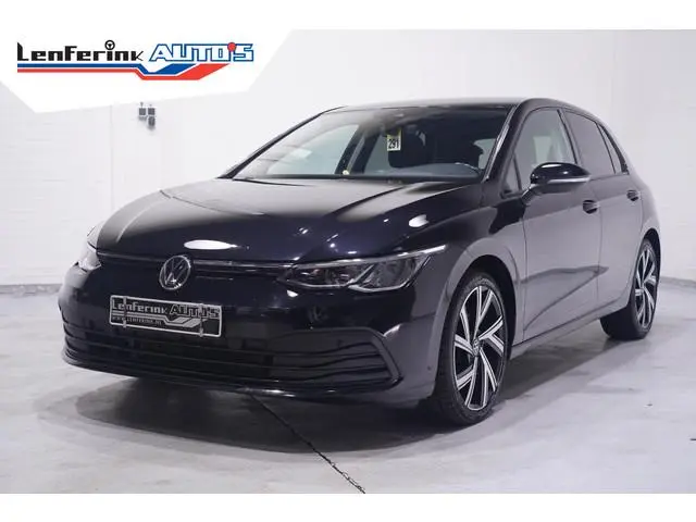 Volkswagen Golf 2.0 TDI Life Clima Navi PDc Adaptive cruise Virtual cockpit Ver. stoelen + stuur App...