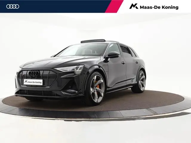 Audi e-tron S 503pk Quattro 95 kWh · SOH 98,4% · Panoramadak · Afneembare Trekhaak · 360 Camera · Ba...