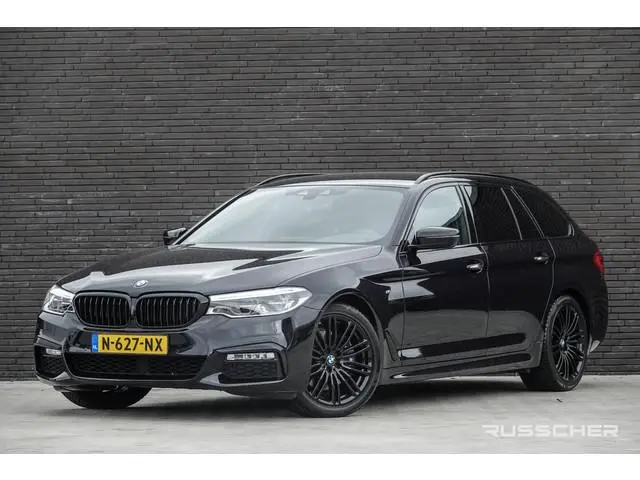 BMW 5-serie Touring 530i 252Pk Aut. | High Executive | M-Sport | Leder | LED | 19''