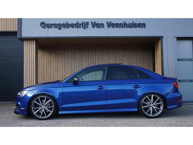 Audi S3 Limousine 2.0 TFSI 300pk quattro Pano.Dak B&O 19inch LM Xenon Navi Sepang Blue Clima Leder/A...