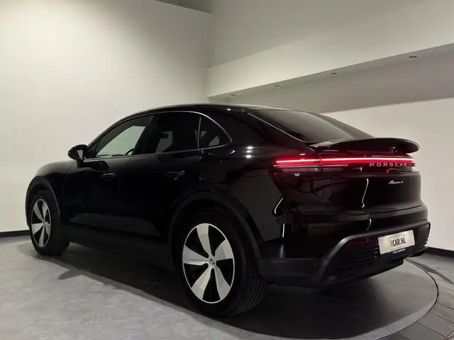 Porsche Macan 4 100 kWh | SOH 99,2% | Panoramadak | Bose audio | Luxe Leder