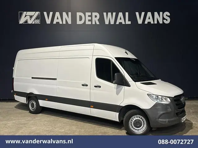 Mercedes-Benz Sprinter 317 CDI 170pk L3H2 Euro6 Airco | Camera | Navigatie | Apple Carplay | Cruisec...