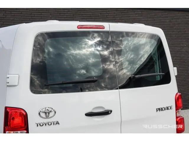 Toyota pro-ace