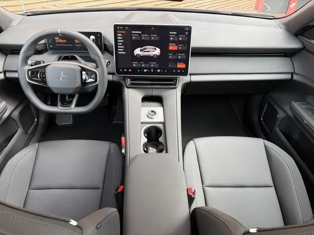 Polestar 4