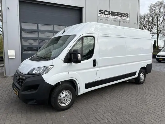 Opel Movano