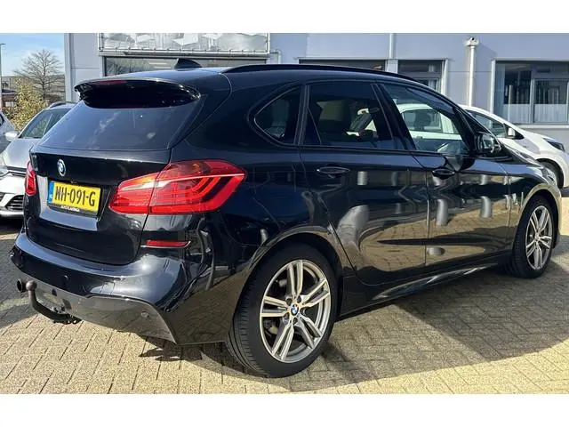 BMW 2-serie Active Tourer 218i Centennial High Executive | Nette Staat | AUTOMAAT | M Pakket | Head...