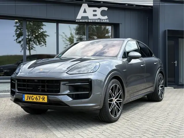 Porsche Cayenne Coupé 3.0 S E-Hybrid Meesturende achteras / HUD