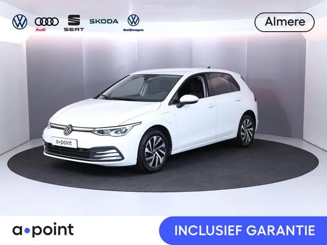 Volkswagen Golf 1.4 eHybrid Style SOH 90.67%  | Navigatie | Parkeersensoren | Adaptieve cruise contr...