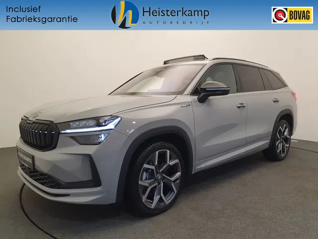 ŠKODA Kodiaq 1.5 TSI MHEV 150pk DSG/AUT Sportline 7p. Wegklapbare trekhaak, Panoramadak, Head-Up
