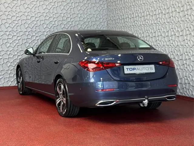 Mercedes-Benz C-klasse 300e 313PK PHEV 12/2024 AVANTGARDE TREKHAAK HALF LEER CAMERA ELEK/STOEL/VERWA...