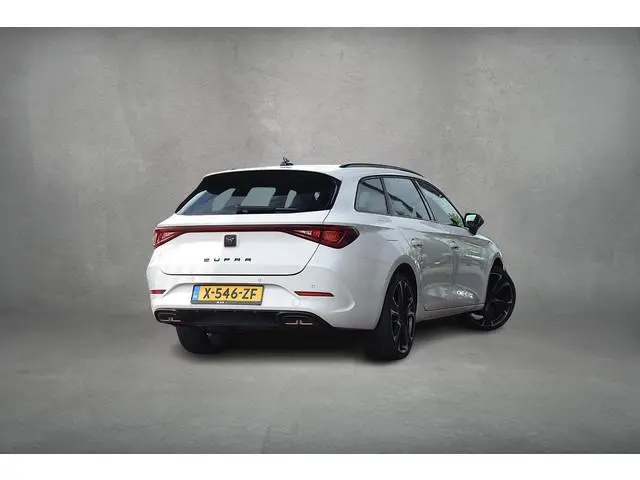 CUPRA Leon Sportstourer 1.4 e-Hybrid VZ Business | 245 PK | Half Leer | Apple CarPlay | Stuurverwarm...