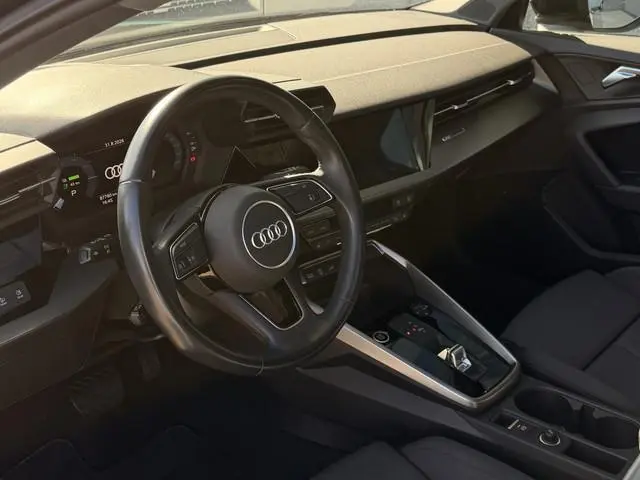 Audi A3 Sportback 40 TFSI e Edition | Pano | Cruise | Drive Select |  Lane Assist | LED | Stoelverwa...