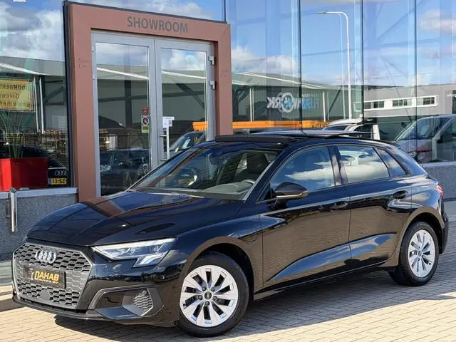 Audi A3 Sportback 40 TFSI e Edition | Pano | Cruise | Drive Select |  Lane Assist | LED | Stoelverwa...
