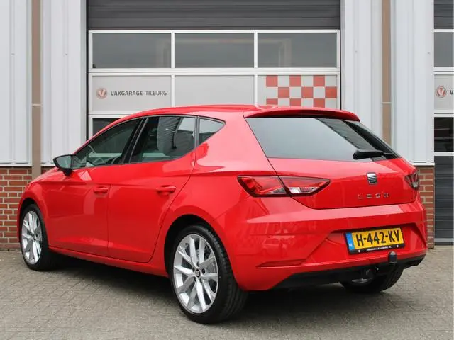 SEAT Leon 1.5 TSI 150PK Style Ultimate Edition Automaat /NAVI/18'LM/Camera/Trekhaak/Stoelverwarming/...
