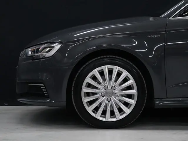 Audi A3 Sportback 1.4 e-tron Sport Pro Line plus [STOELVERWARMING, DIGITAL DASH, PDC V+A, CRUISE CON...