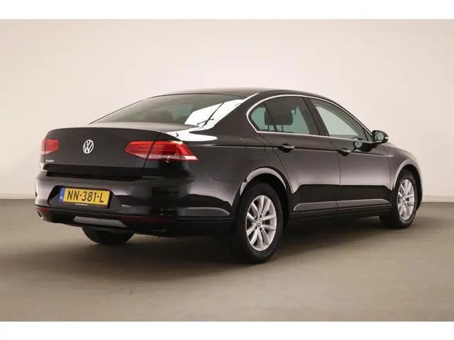 Volkswagen Passat 1.4 TSI ACT Comfortline | CLIMA | STOELVERWARMING | MIRRORLINK | PDC |