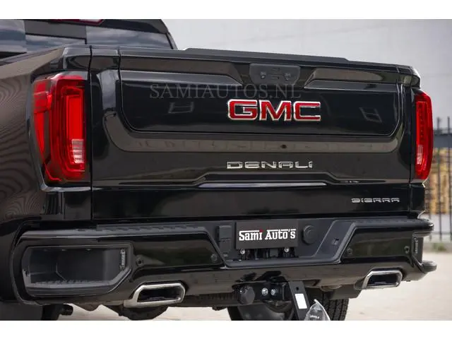 GMC Sierra