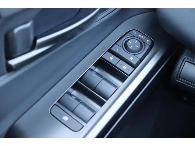 Toyota C-HR+