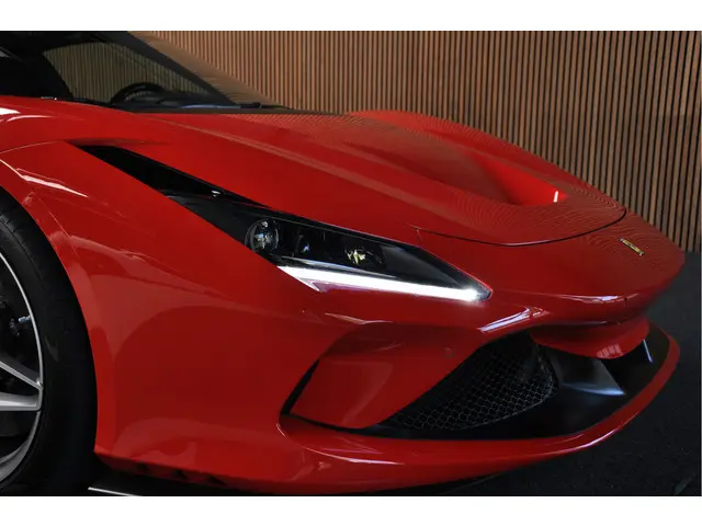 Ferrari F8 Spider