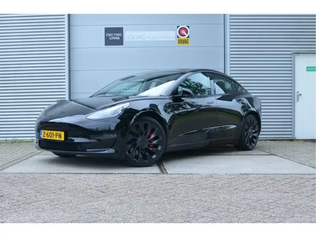 Tesla Model 3 Performance AWD 75 kWh Full PPF, AutoPilot3.0 Ryzen