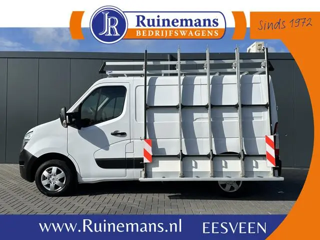 Nissan NV400 2.3 dCi 136 PK / GLASRESTEEL / L1H1 / IMPERIAAL / TREKHAAK / CAMERA / NAVI / ECC / CRUI...