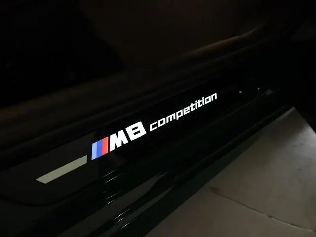 BMW M8