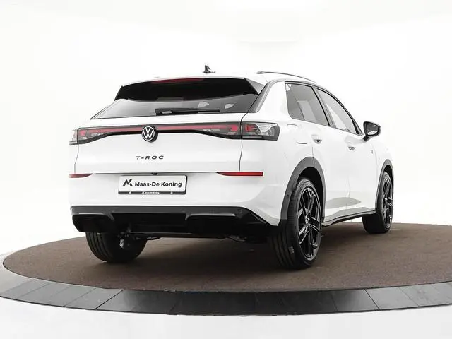 Volkswagen T-Roc R-Line First Edition 1.5 eTSI 150 PK 7 versn. DSG · Electrische achterklep · Achter...