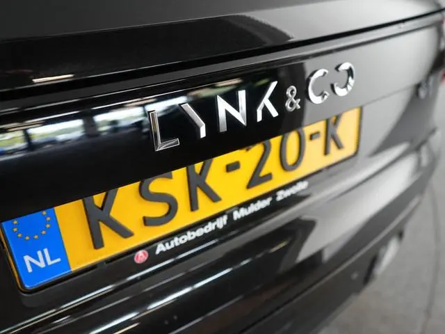 Lynk & Co 01