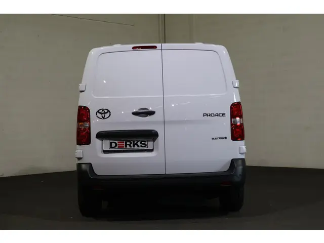 Toyota pro-ace
