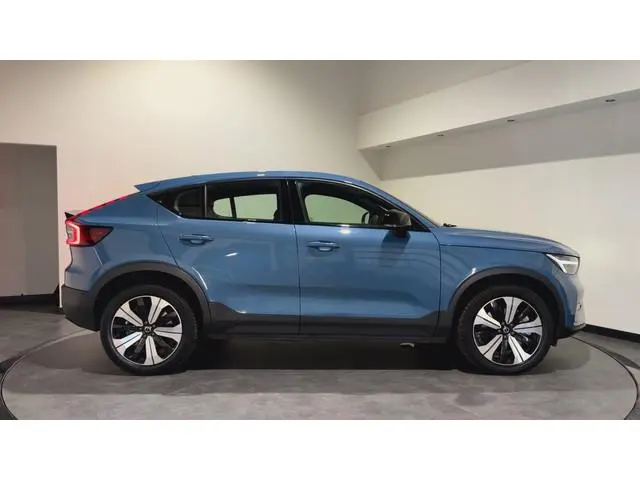 Volvo C40 Recharge Plus 69 kWh | Adaptief Cruise Control | Keyless | Voorstoelen verwarmd