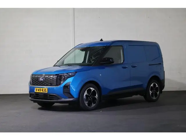 Ford E-Transit Courier