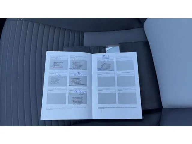 Toyota Yaris 1.5 Hybrid Active, Lichtmetalen velgen, Navigatie,