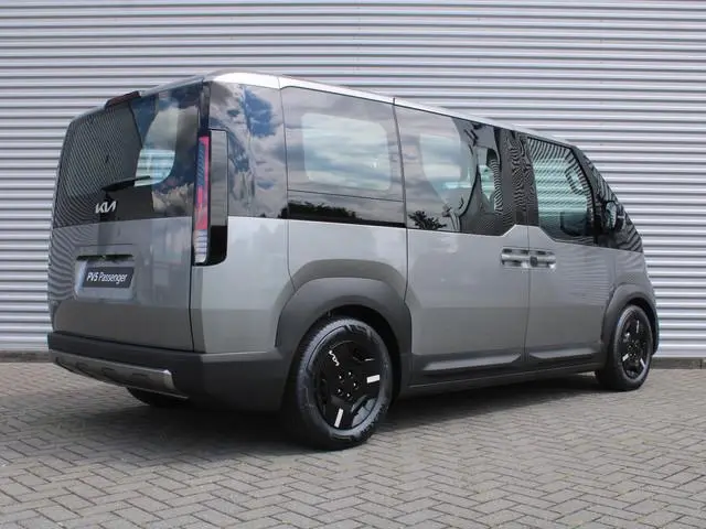 Kia PV5