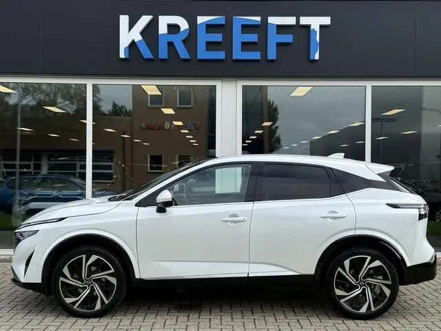 Nissan Qashqai 1.3 MHEV Xtronic Tekna Plus Bose | Panorama