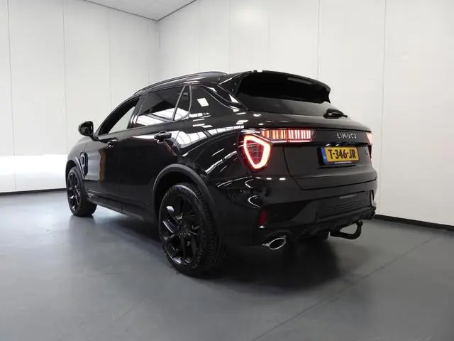 Lynk & Co 01 1.5 PHEV BlackEdition ZWARTE HEMEL/TREKH./SCHUIFDAK/LED/20"LMV!