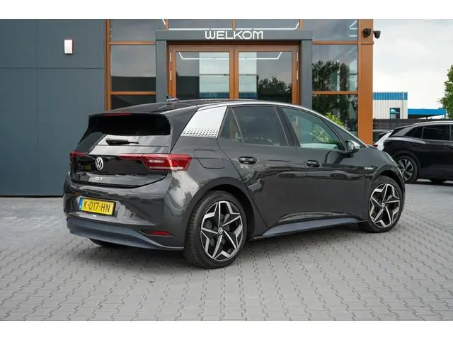 Volkswagen ID.3 First Plus 58 kWh | 91,72% SOH | IQ | Camera | Steunhaak | Adap.