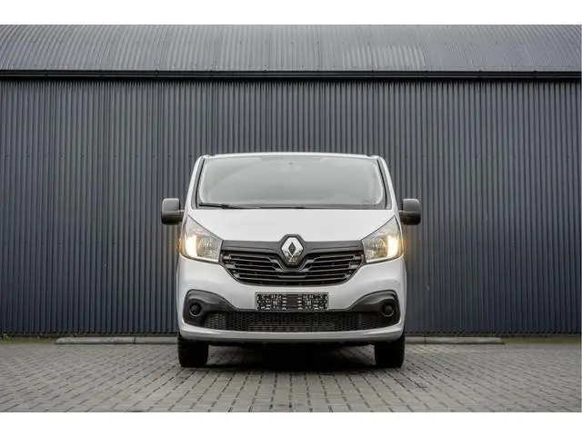 Renault Trafic Passenger **1.6 dCi 9-Pers L2H1 | Incl. BPM, BTW vrij | R-Link | Navi | A/C | Cruise...
