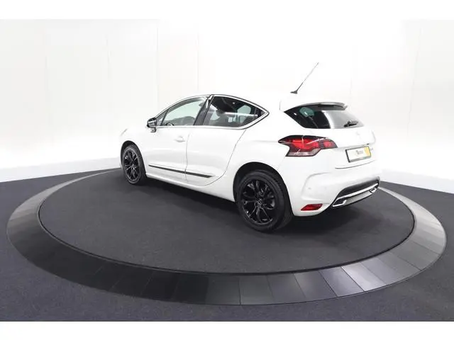 DS DS 4