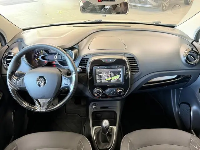 Renault Captur 0.9 TCe Dynamique | Navi | Clima | 17" | Keyless | Cruise Control | Bluetooth | 100%...