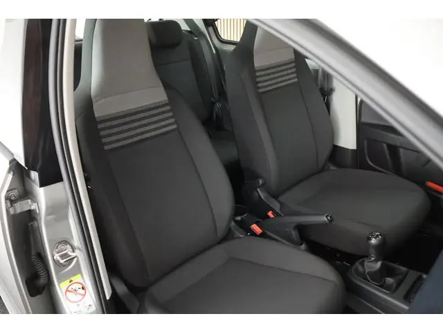 Volkswagen Up! 1.0 60pk Move Airco
