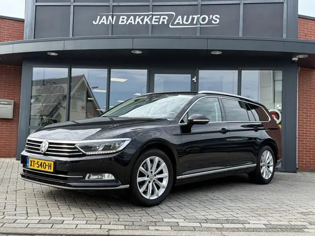 Volkswagen Passat Variant 1.8 TSI Business Edition R ✅ Trekhaak ✅ Alcantara/leer✅ VR Cockpit ✅ A...