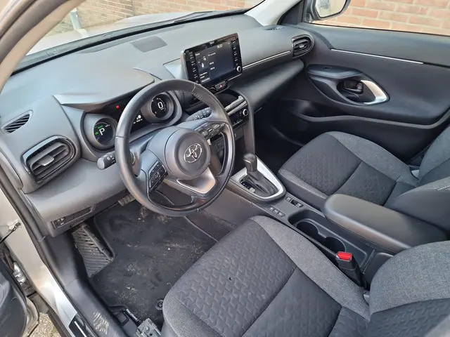 Toyota Yaris Cross 1.5 Hybrid Comfort |CLIMA|ADAPT CRUISE|PARKEERSENSOREN+CAMERA|MULTIMEDIA 18406 /...